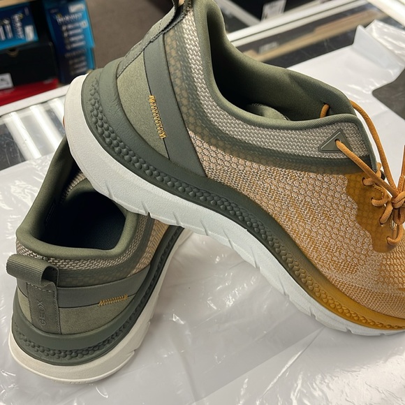 Brand New GEOX Man Sneaker Respira Size 9 (42) Yellow/Green - Picture 11 of 11